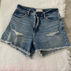 NWOT Abercrombie Curve Love Shorts